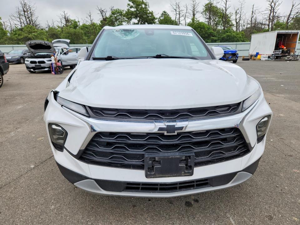 Photo 5 from auction – 2023 CHEVROLET BLAZER with VIN 3GNKBHR44PS210232