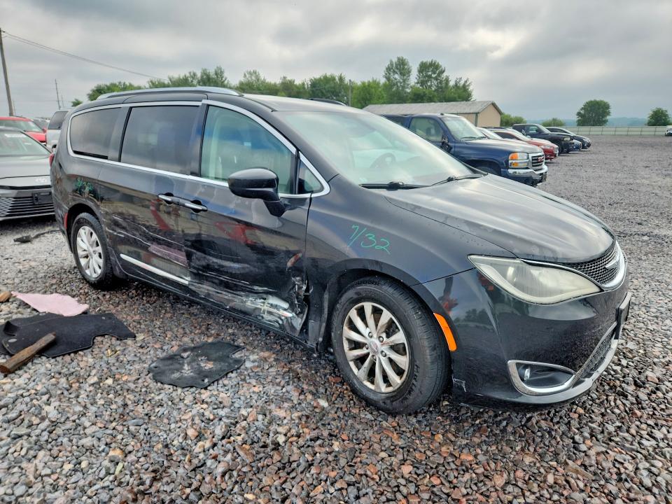Foto 4 de la subasta – 2018 CHRYSLER PACIFICA con VIN 2C4RC1EGXJR291821