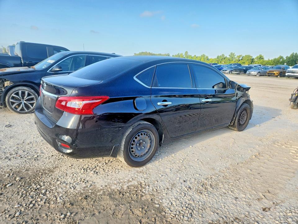 Photo 3 from auction – 2019 NISSAN SENTRA with VIN 3N1AB7APXKY242583