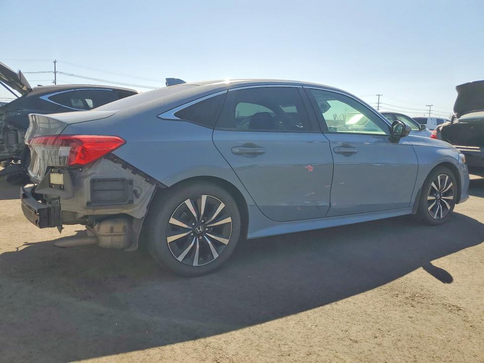 Photo 3 from auction – 2024 HONDA CIVIC with VIN 2HGFE1F71RH322260