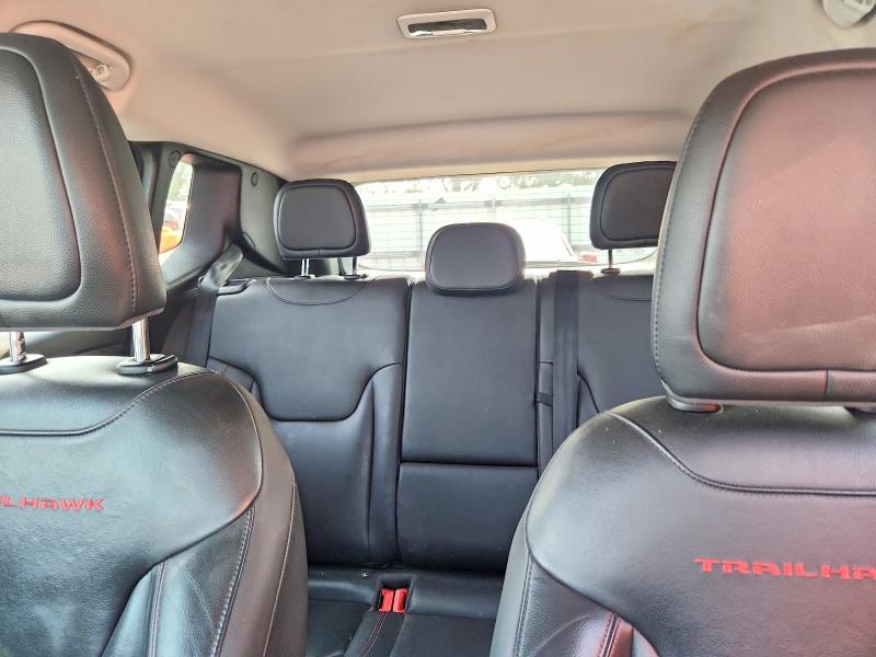 Photo 10 from auction – 2019 JEEP RENEGADE with VIN ZACNJBC19KPJ90393
