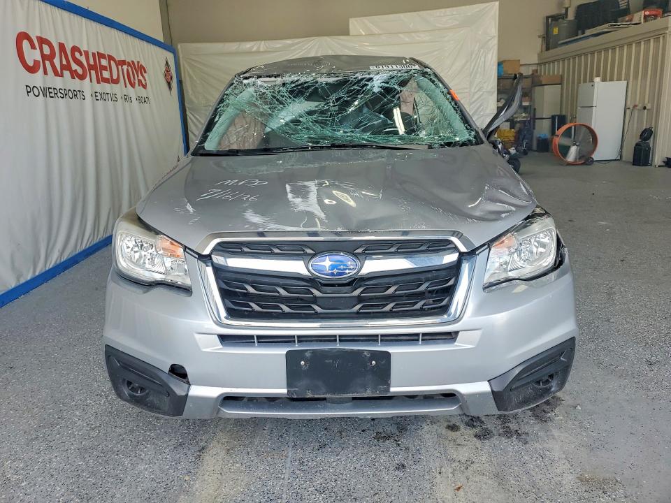 Photo 5 from auction – 2017 SUBARU FORESTER with VIN JF2SJAAC3HH453838
