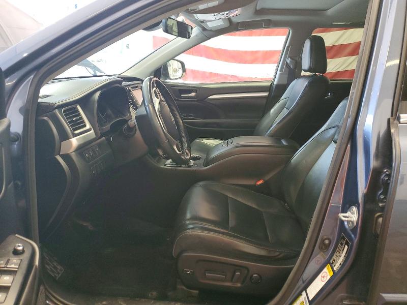 Foto 7 de la subasta – 2017 TOYOTA HIGHLANDER con VIN 5TDJZRFH4HS376320