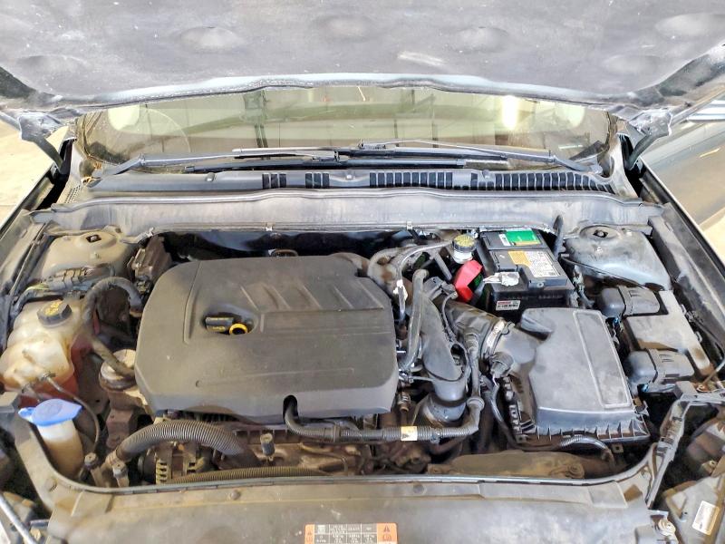 Photo 11 from auction – 2016 FORD FUSION with VIN 3FA6P0HD6GR107874