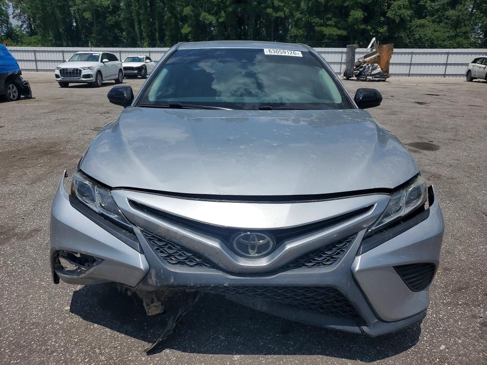 Photo 5 from auction – 2020 TOYOTA CAMRY with VIN 4T1G11AK9LU911082