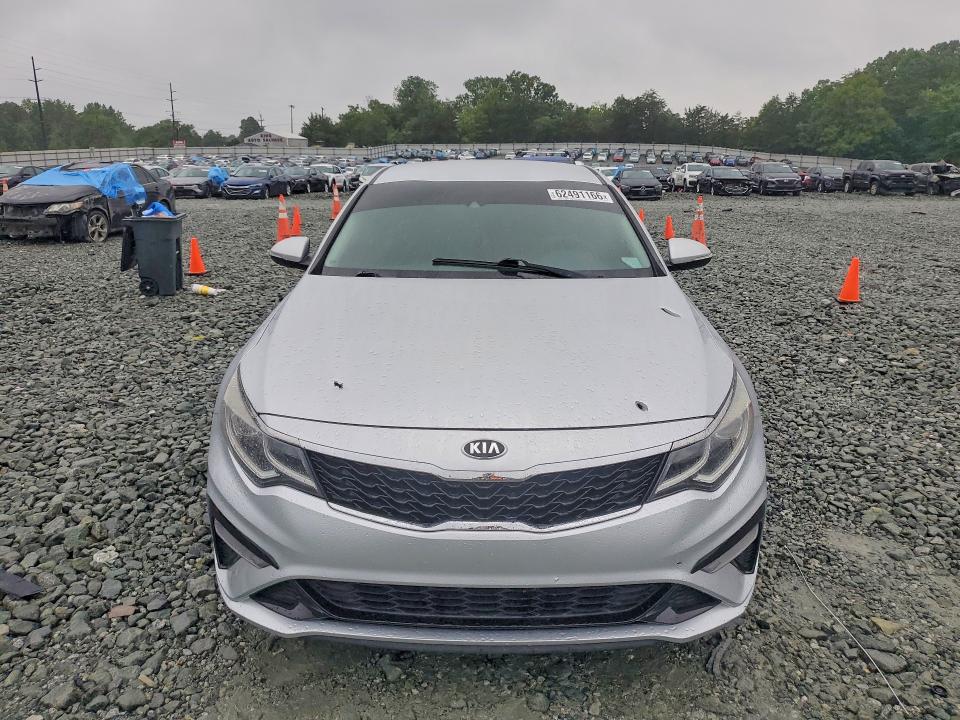 Photo 5 from auction – 2019 KIA OPTIMA with VIN 5XXGT4L30KG356467