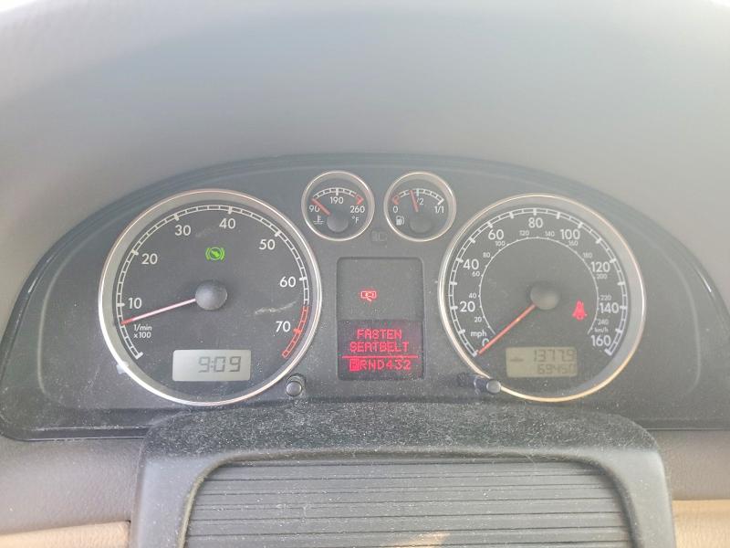 Photo 9 from auction – 2004 VOLKSWAGEN PASSAT with VIN WVWPD63B14E165308