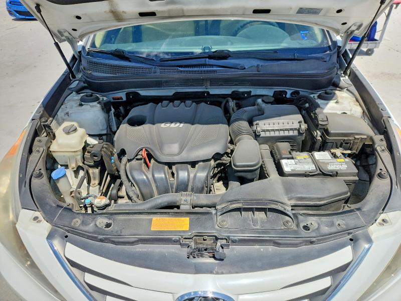 Photo 11 from auction – 2014 HYUNDAI SONATA with VIN 5NPEB4AC8EH930240