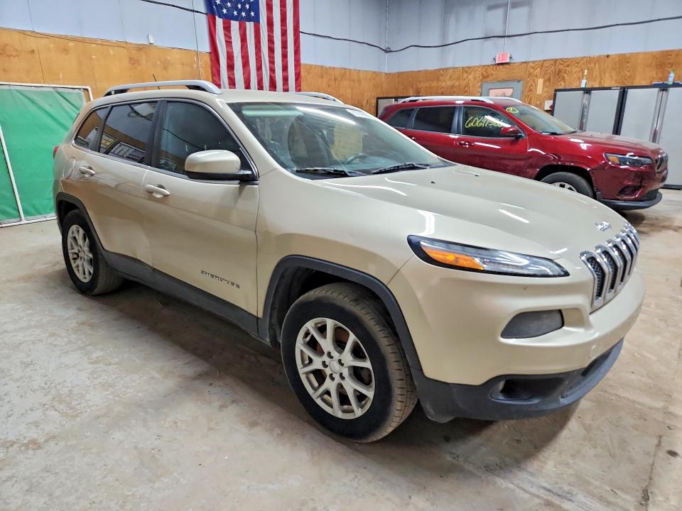 Photo 4 from auction – 2014 JEEP CHEROKEE with VIN 1C4PJMCS0EW187843
