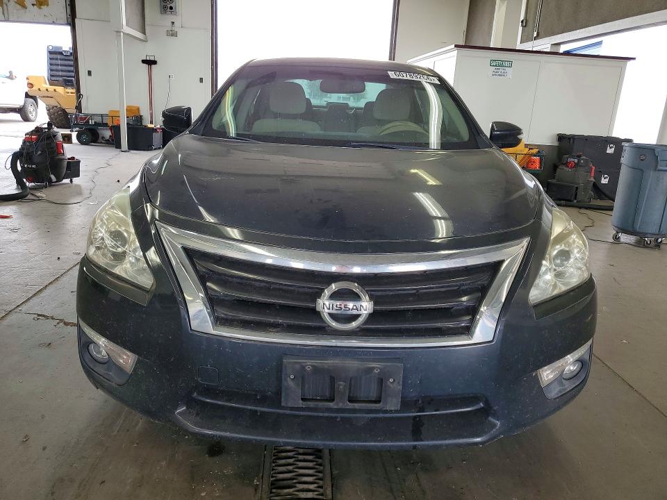 Photo 5 from auction – 2013 NISSAN ALTIMA with VIN 1N4AL3AP9DC918154