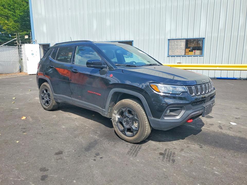 Photo 4 from auction – 2024 JEEP COMPASS with VIN 3C4NJDDNXRT588716