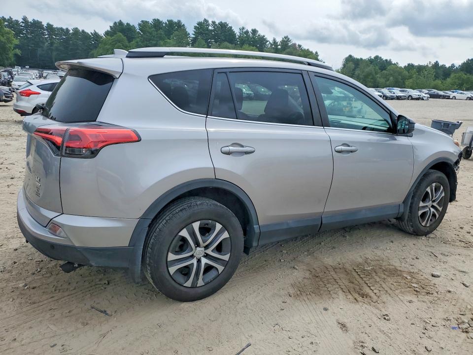 Photo 3 from auction – 2017 TOYOTA RAV4 with VIN 2T3BFREVXHW577755