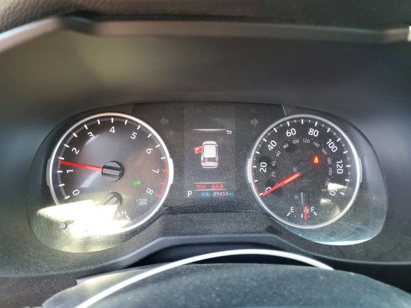 Photo 9 from auction – 2019 TOYOTA RAV4 with VIN 2T3P1RFV3KW047895