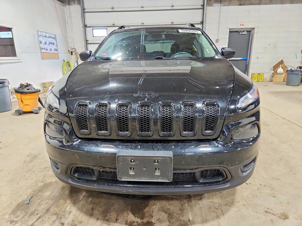 Photo 5 from auction – 2017 JEEP CHEROKEE with VIN 1C4PJMAS5HW545753