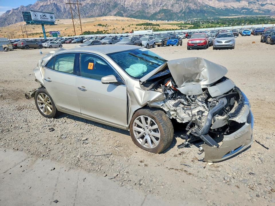 Photo 4 from auction – 2015 CHEVROLET MALIBU with VIN 1G11F5SLXFF144578