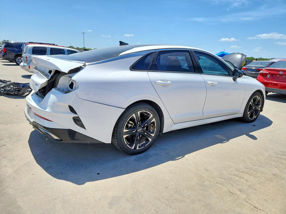 Photo 3 from auction – 2023 KIA K5 with VIN 5XXG64J2XPG221358