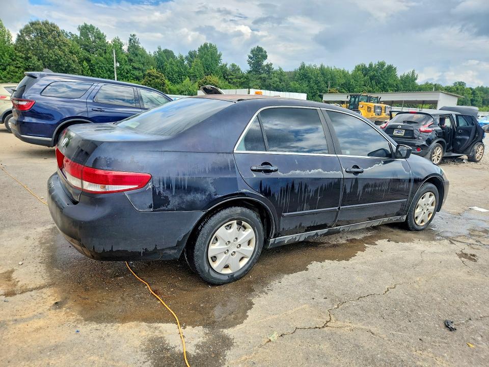 Photo 3 from auction – 2003 HONDA ACCORD with VIN 1HGCM56343A098627