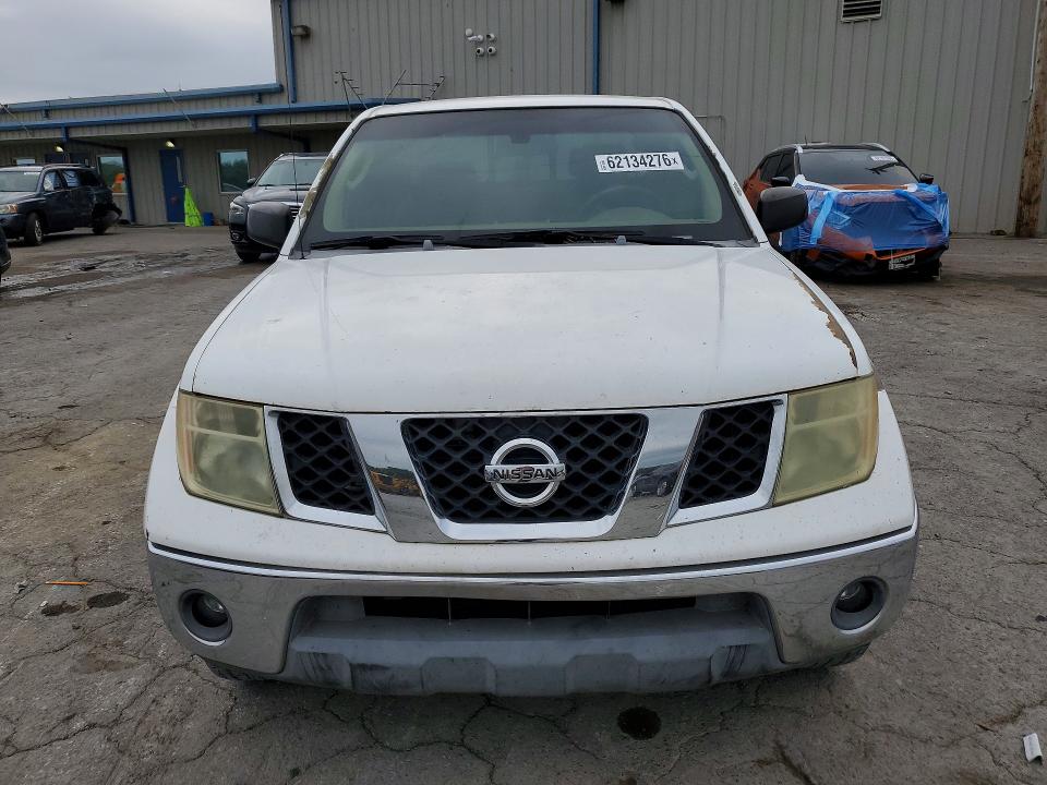 Photo 5 from auction – 2005 NISSAN FRONTIER with VIN 1N6AD06U05C404728
