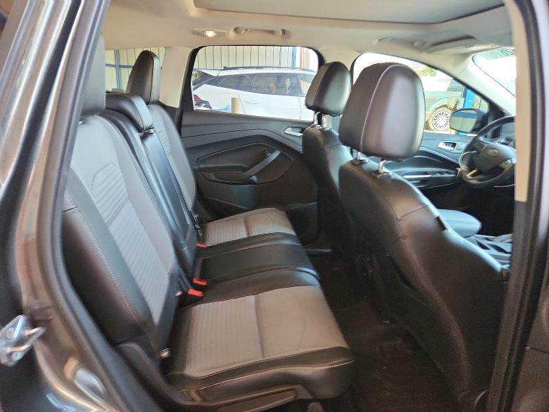 Photo 10 from auction – 2017 FORD ESCAPE with VIN 1FMCU9J92HUC42629