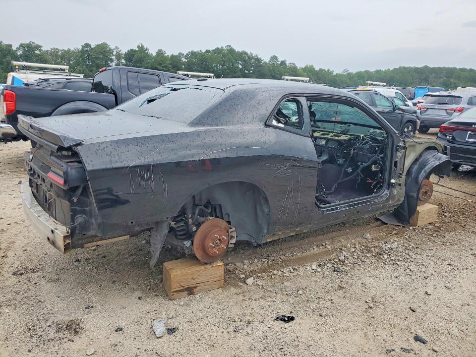 Photo 3 from auction – 2017 DODGE CHALLENGER with VIN 2C3CDZAG6HH568248