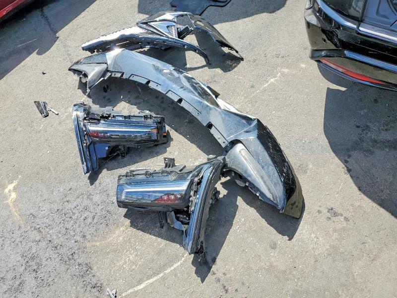 Снимка 13 от търг – 2024 CADILLAC LYRIQ с VIN 1GYKPRRK5RZ124782