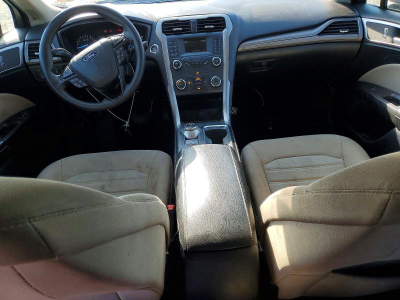Photo 8 from auction – 2019 FORD FUSION with VIN 3FA6P0G70KR281105