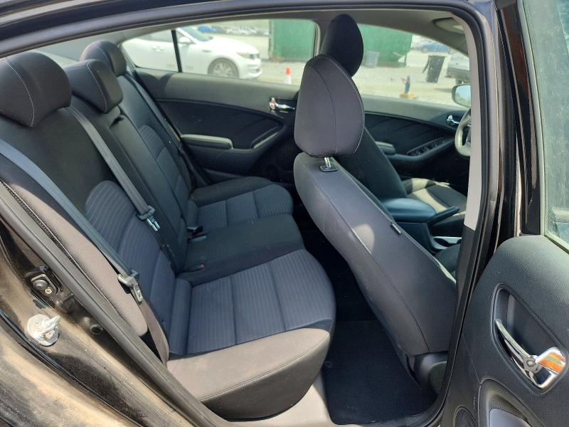 Photo 10 from auction – 2016 KIA FORTE with VIN KNAFX4A64G5478612