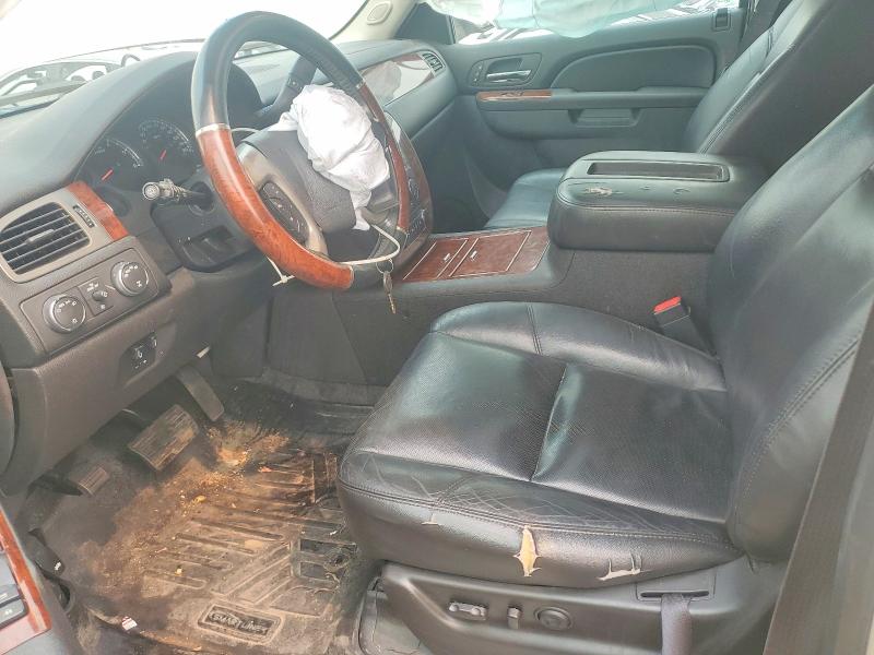 Photo 7 from auction – 2012 CHEVROLET TAHOE with VIN 1GNSKCE06CR120163