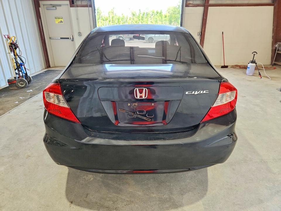 Снимка 6 от търг – 2012 HONDA CIVIC с VIN 19XFB2F57CE096109