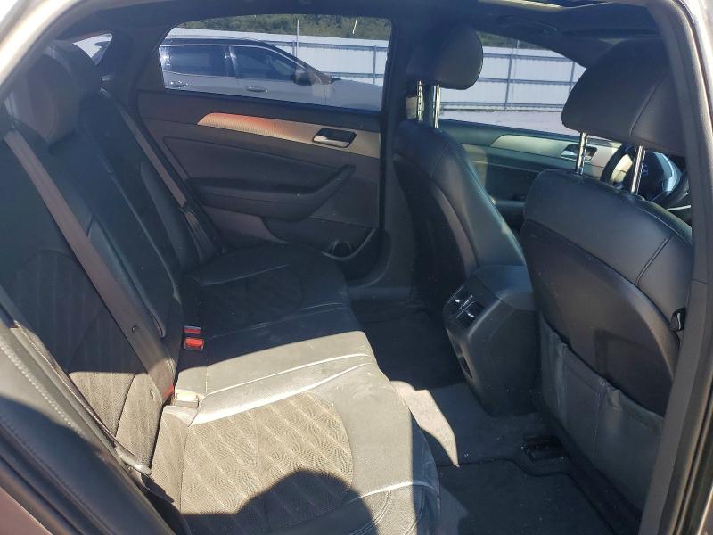 Photo 10 from auction – 2019 HYUNDAI SONATA with VIN 5NPE34AF6KH765971