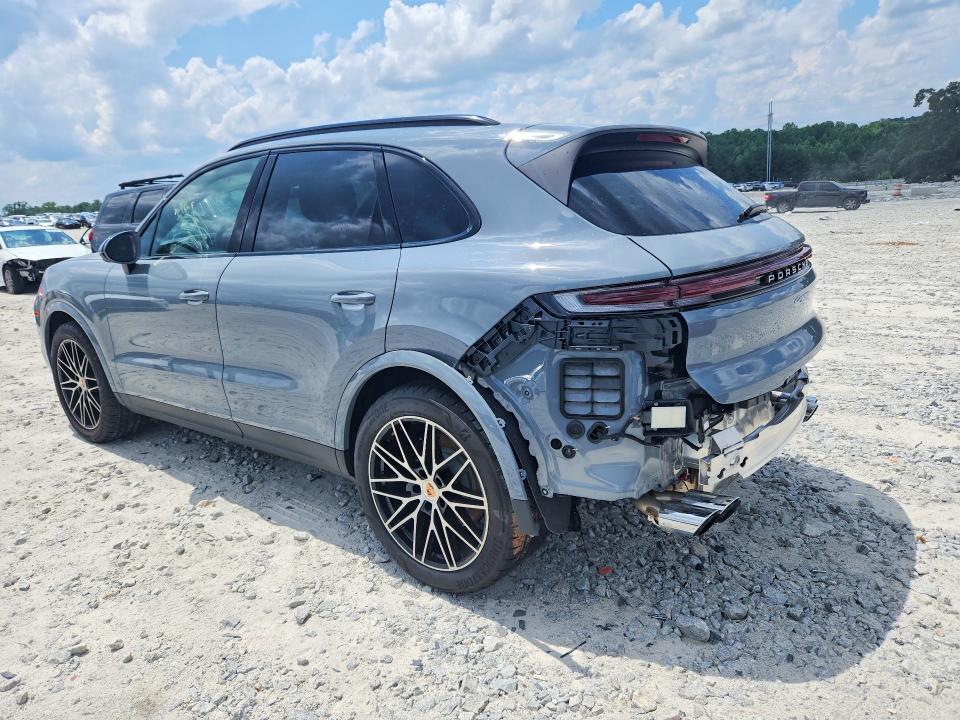 Photo 2 from auction – 2026 PORSCHE CAYENNE with VIN WP1AA2AY1TDA01395