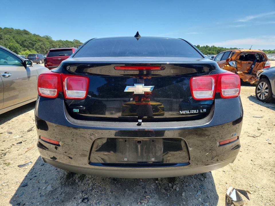 Photo 6 from auction – 2015 CHEVROLET MALIBU with VIN 1G11A5SL0FF336896