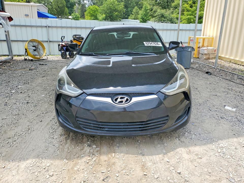 Photo 5 from auction – 2013 HYUNDAI VELOSTER with VIN KMHTC6AD1DU172332