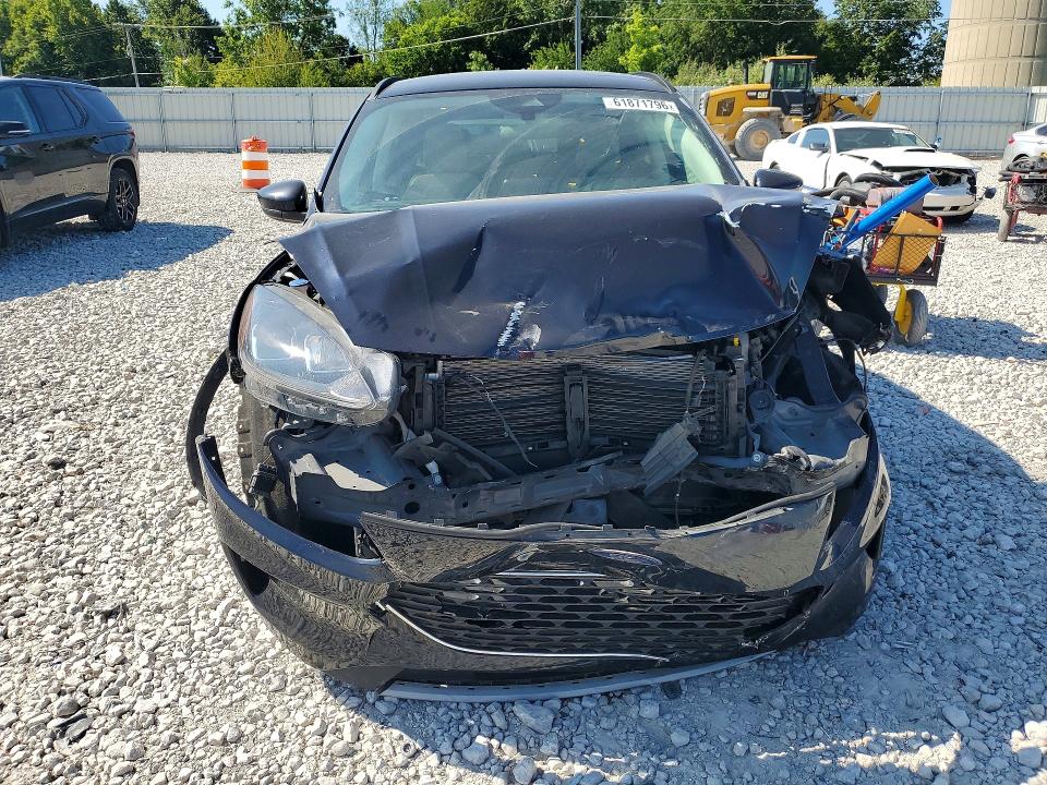 Photo 5 from auction – 2021 FORD ESCAPE with VIN 1FMCU9H66MUA92644