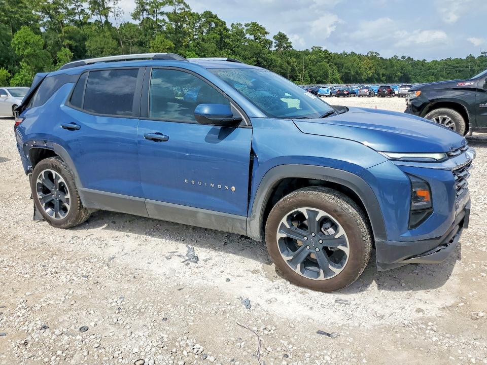 Photo 4 from auction – 2025 CHEVROLET EQUINOX with VIN 3GNAXHEG1SL325080