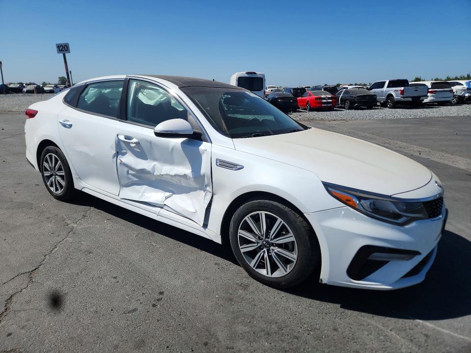 Photo 4 from auction – 2020 KIA OPTIMA with VIN 5XXGU4L13LG407781