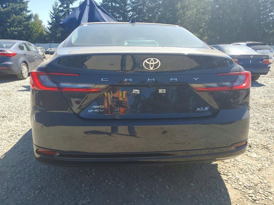 Photo 6 from auction – 2026 TOYOTA CAMRY with VIN 4T1DBADK0TU557741