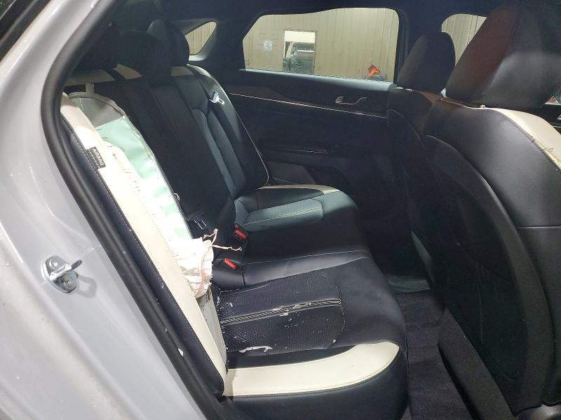 Photo 10 from auction – 2025 KIA K5 with VIN KNAG64J74S5324734