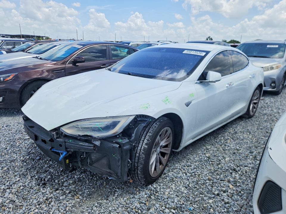 TESLA MODEL S 2016 with VIN 5YJSA1E16GF158948 - Photo from auction