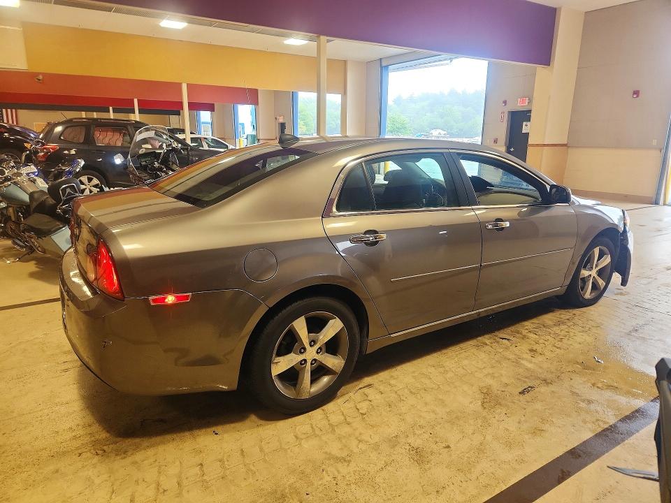 Photo 3 from auction – 2012 CHEVROLET MALIBU with VIN 1G1ZC5E05CF187508
