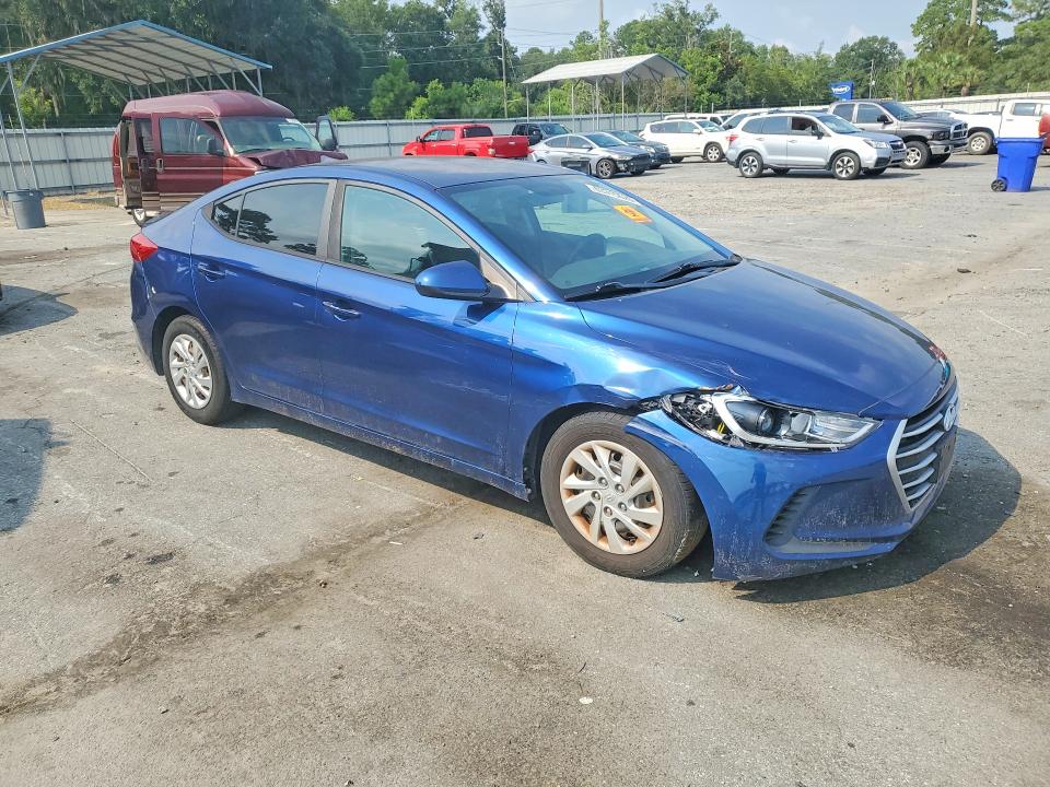 Photo 4 from auction – 2017 HYUNDAI ELANTRA with VIN 5NPD74LF0HH095016