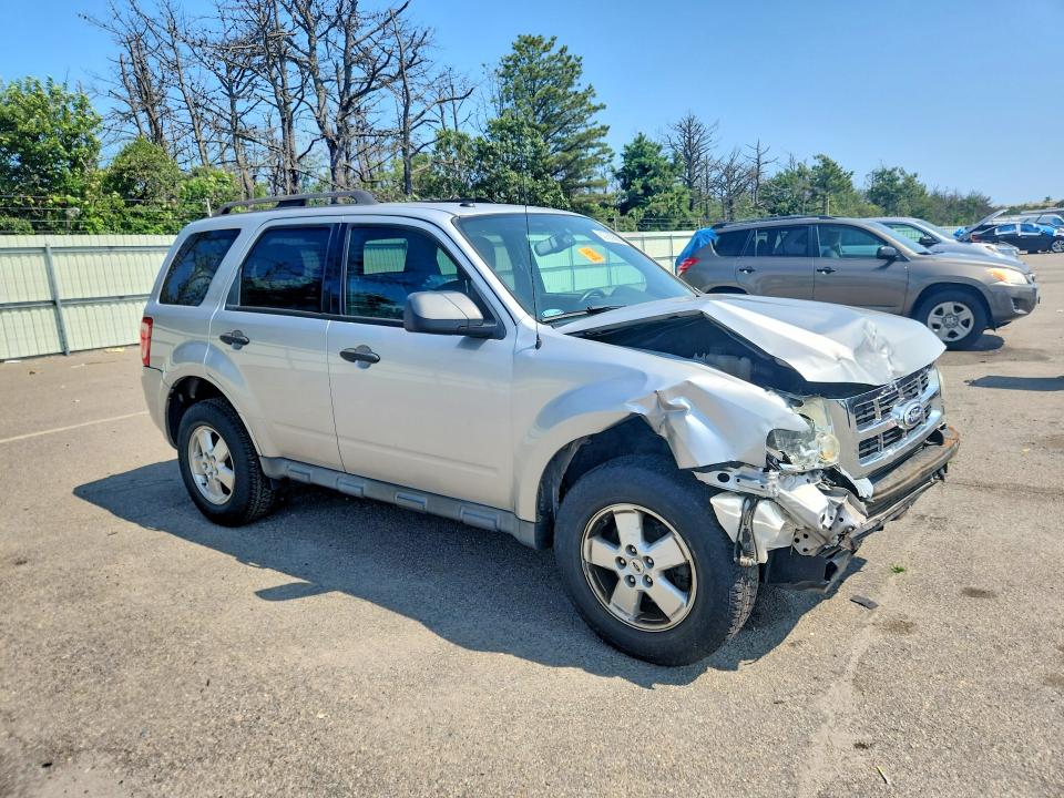 Photo 4 from auction – 2012 FORD ESCAPE with VIN 1FMCU9DG5CKA96872
