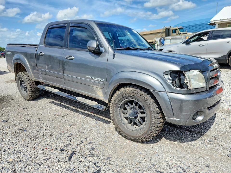 Photo 4 from auction – 2004 TOYOTA TUNDRA with VIN 5TBDT48194S435320