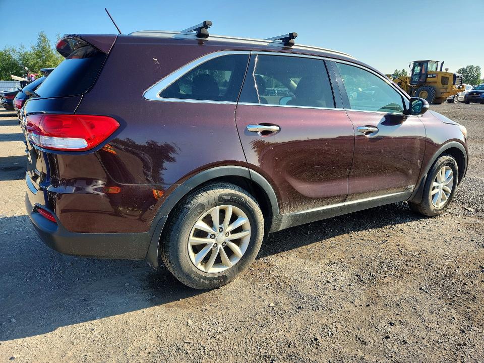 Photo 3 from auction – 2016 KIA SORENTO with VIN 5XYPGDA11GG048751
