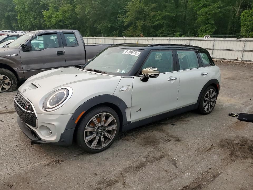 MINI COOPER 2022 with VIN WMWXJ1C03N2R37916 - Photo from auction
