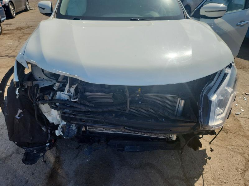 Photo 11 from auction – 2017 NISSAN ROGUE with VIN KNMAT2MV0HP502412