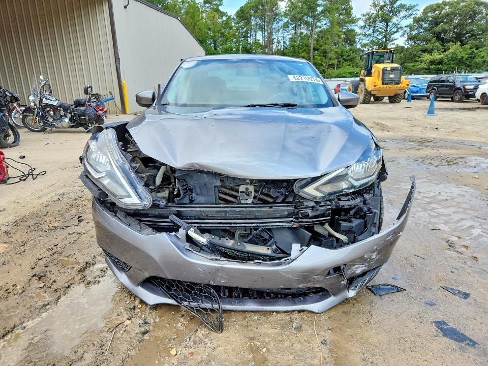 Photo 5 from auction – 2017 NISSAN SENTRA with VIN 3N1AB7AP2HY308715