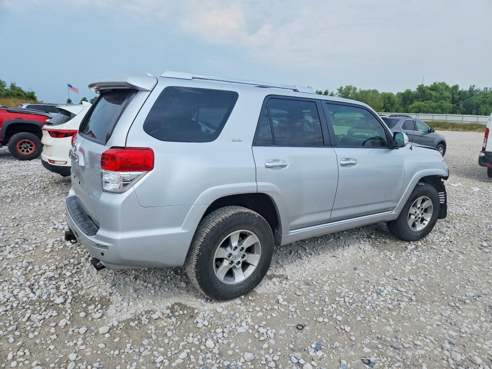 Photo 3 from auction – 2010 TOYOTA 4RUNNER with VIN JTEBU5JR8A5027860
