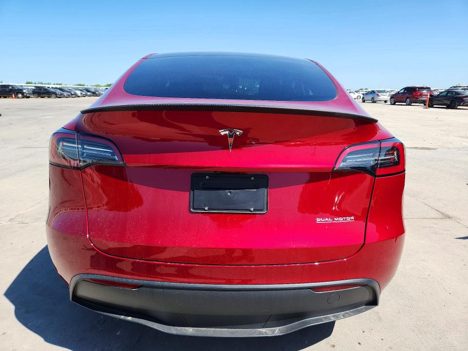 Photo 6 from auction – 2025 TESLA MODEL Y with VIN 7SAYGDEF6SA374569