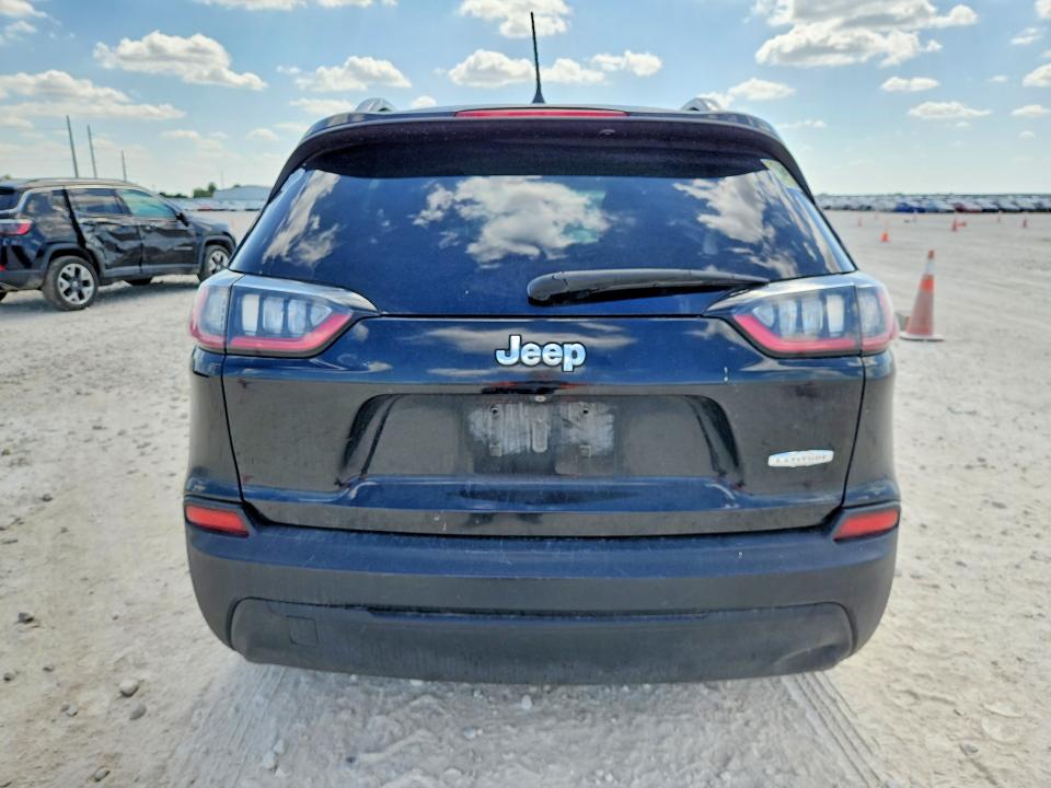Photo 6 from auction – 2019 JEEP CHEROKEE with VIN 1C4PJLLB2KD202957